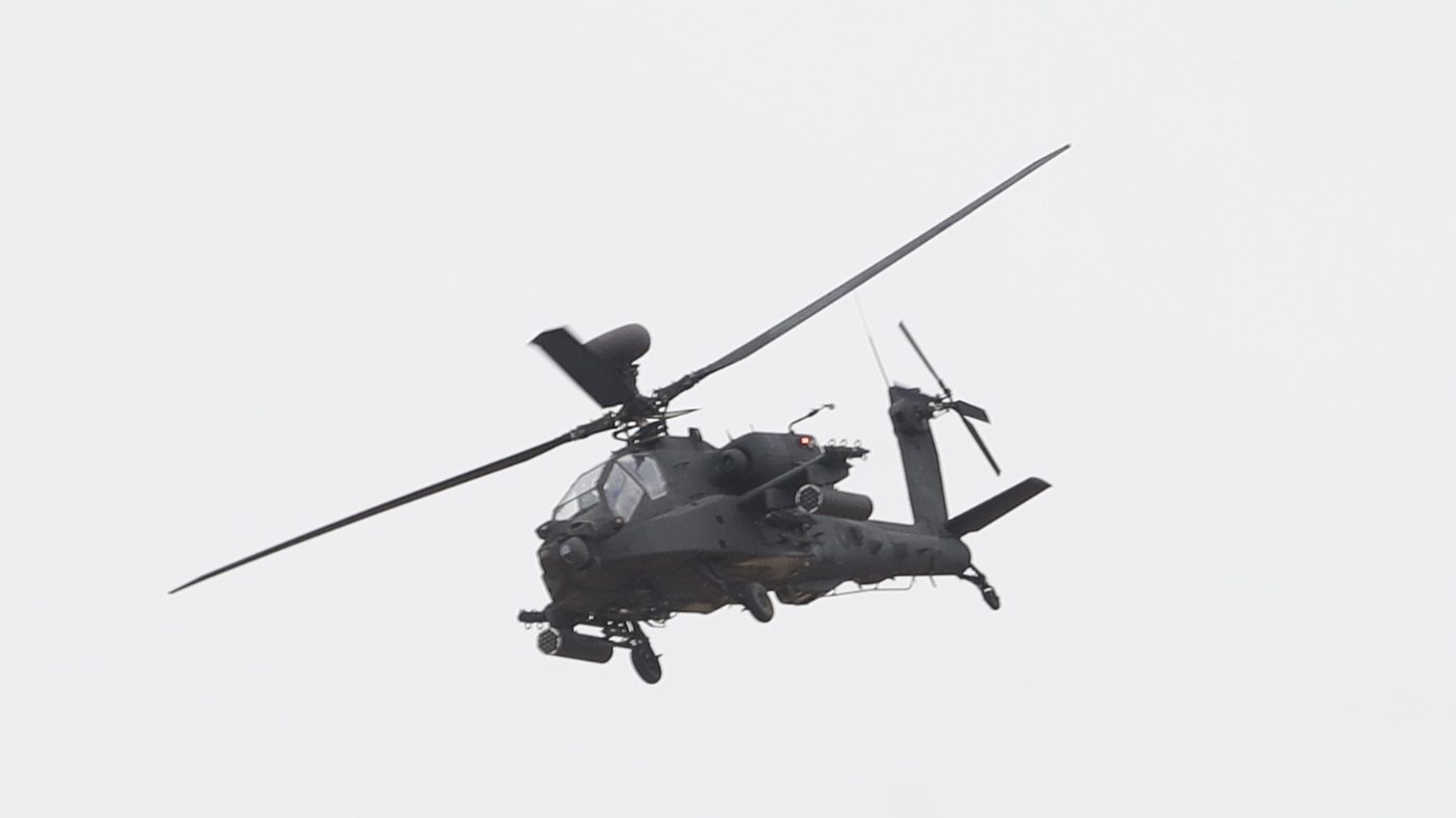 Trump Confirms Apache Crew Safe After Crash Near Strait of Hormuz