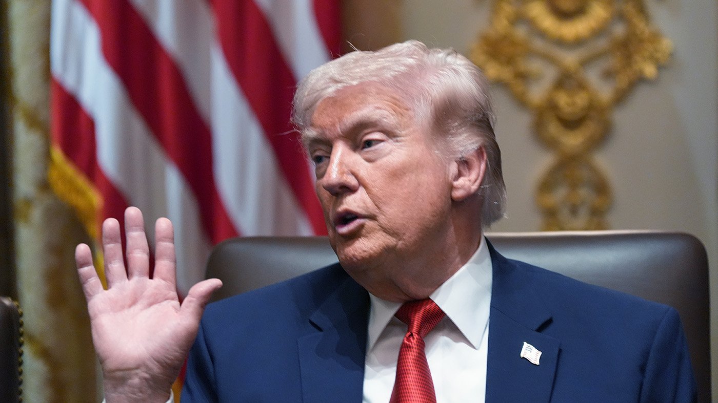 Trump Dismisses Cabinet Shakeup Speculation Following Bondi, Noem Departures