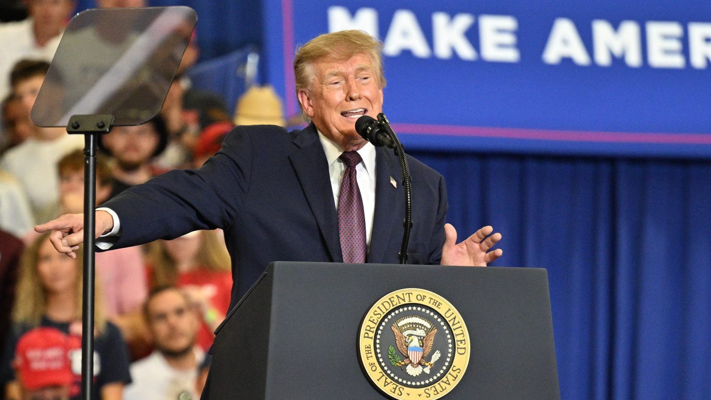 Trump Escalates Feud With Judge Over Blocked D.C. Golf Course Work