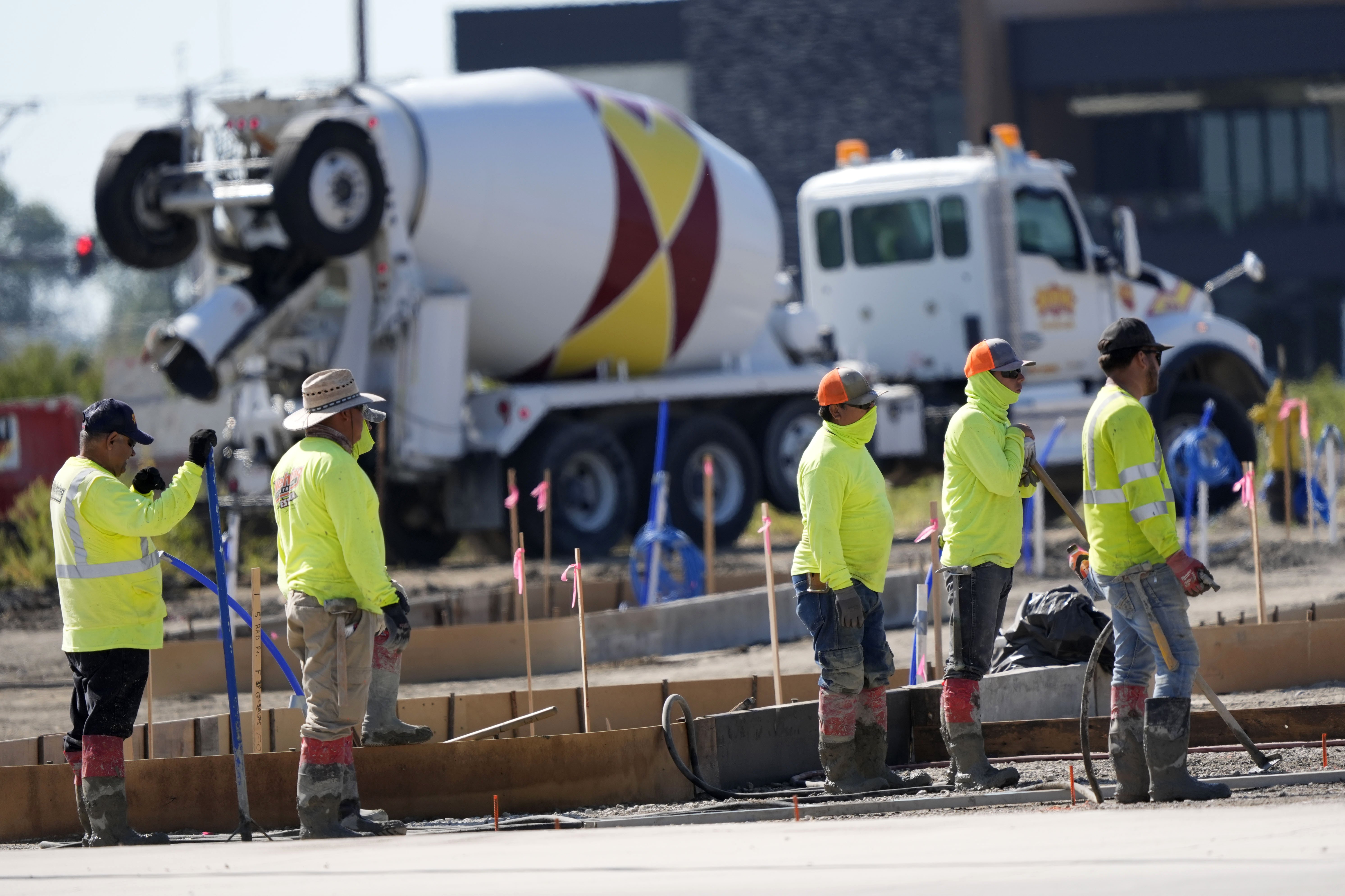 Trump FHWA Administrator Touts 60% Surge in Active Highway Projects