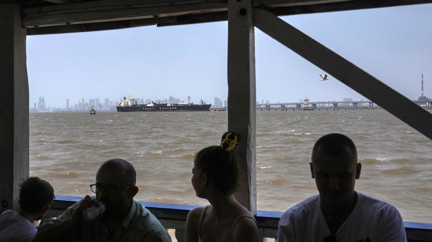 Trump Floats Joint US-Iran Toll Venture for Strait of Hormuz Following Ceasefire