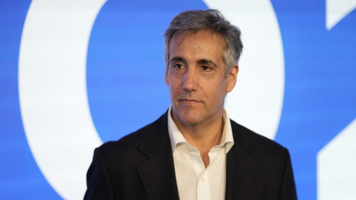 Trump floats pardon for Cohen after recantation claims