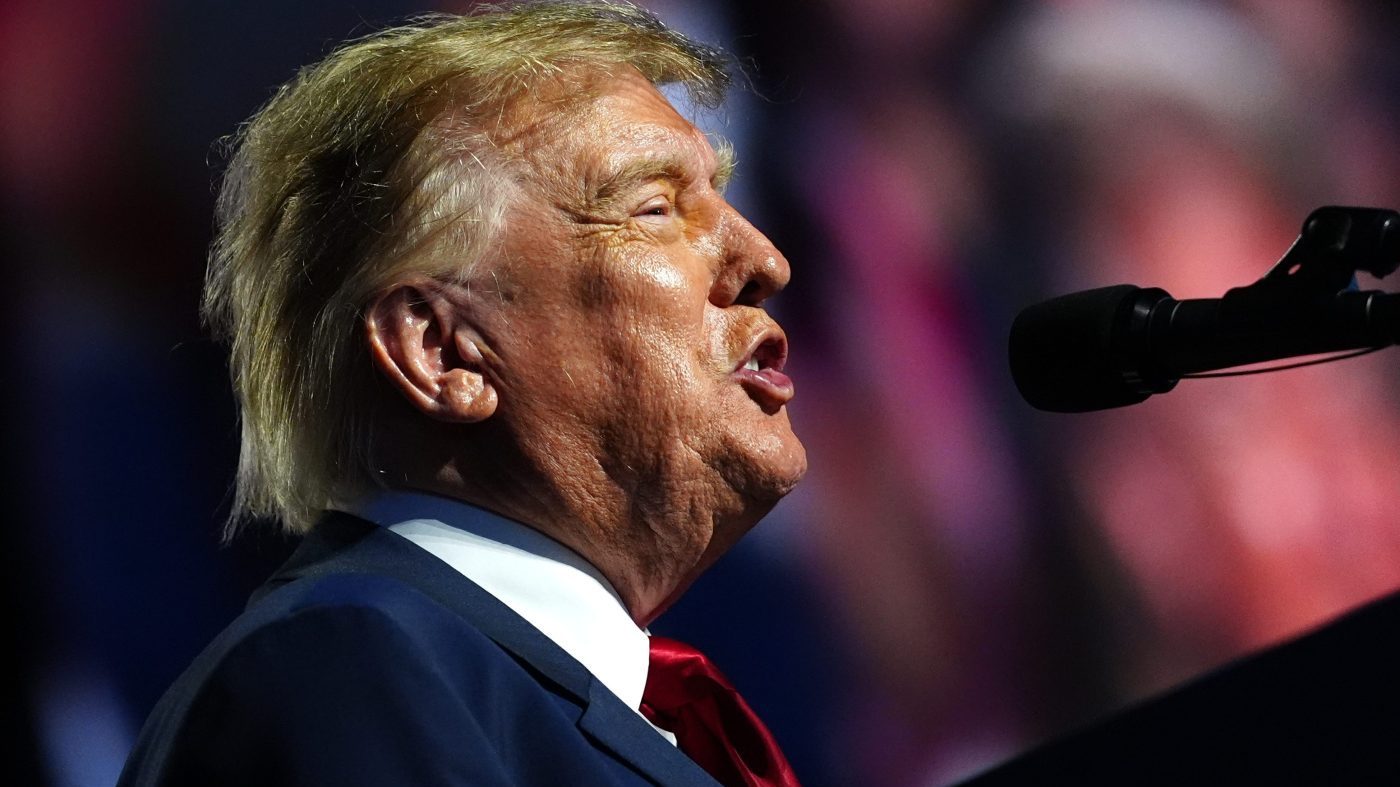 Trump heads to Alabama as GOP faces tough midterm stretch