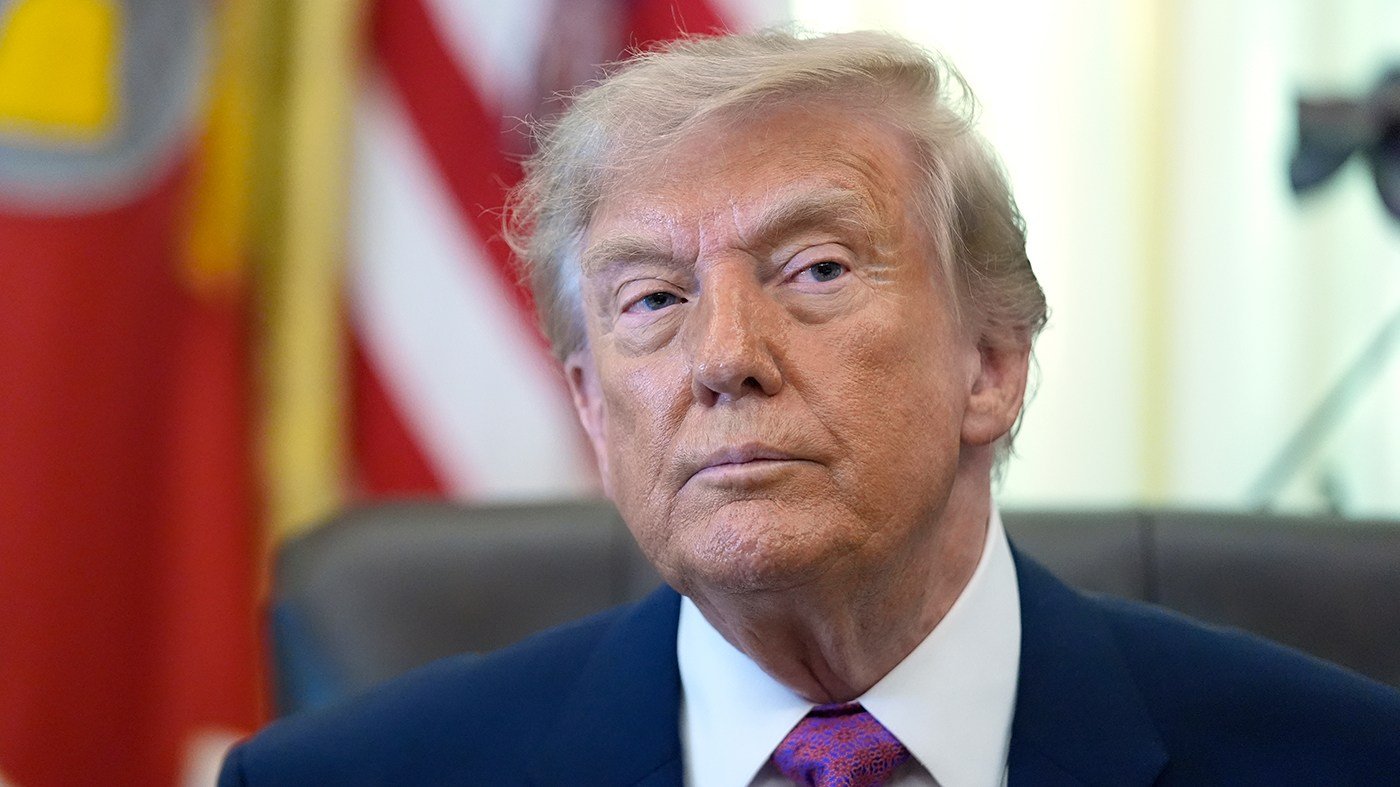 Trump Hosts Columbus Day Event Amid Monument and Holiday Debate