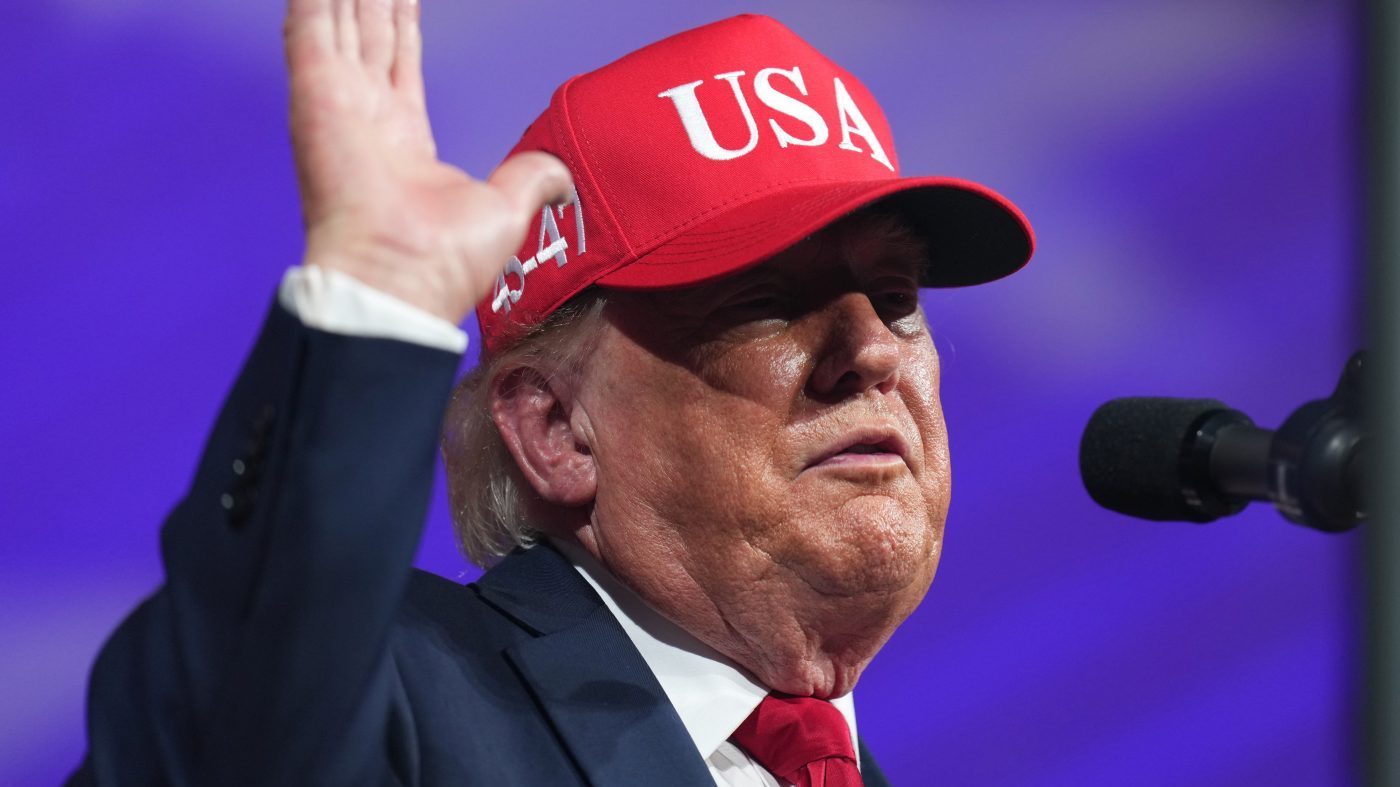 Trump Returns to Texas as GOP Faces Tight Senate Race
