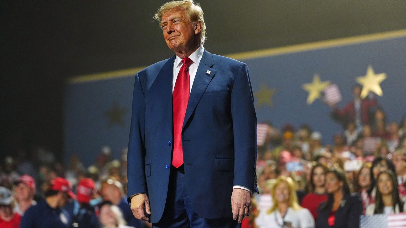 Trump's $5,000 promise to voters: a budget-busting bribe?