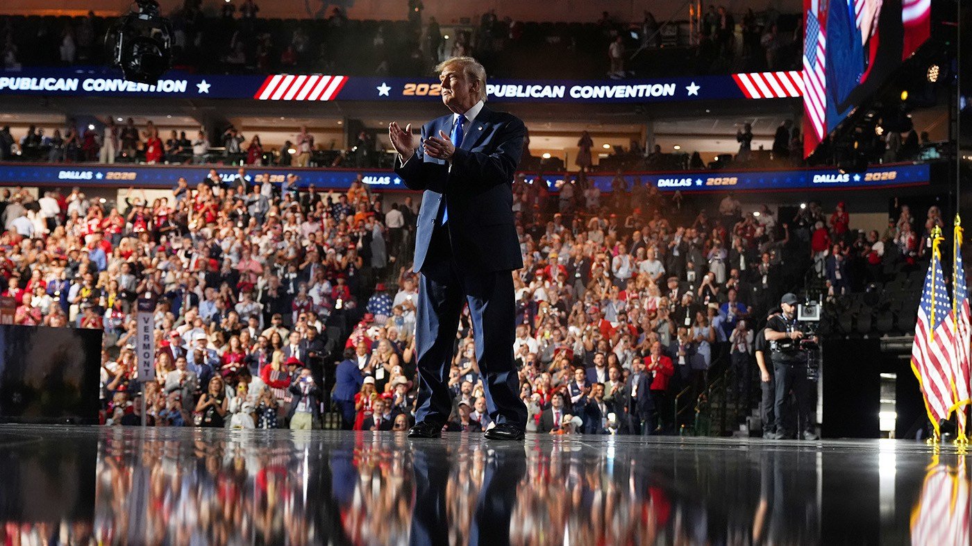 Trump's $5K Payout Pledge Sparks Bipartisan Backlash
