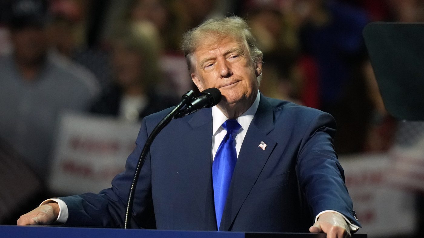 Trump's $90 Medicare Checks Aim to Blunt GOP's Healthcare Liability