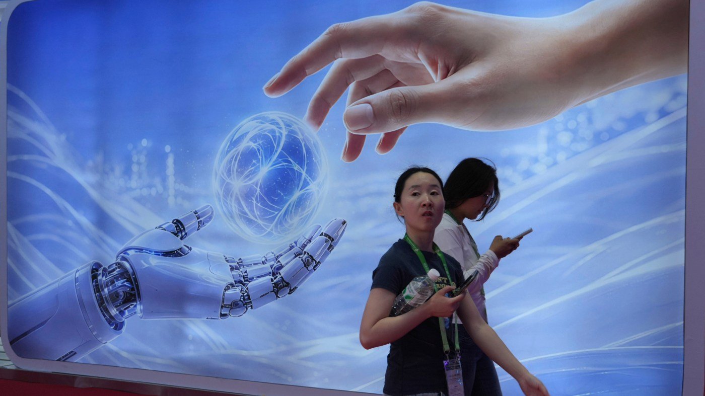 Trump's AI Self-Regulation Strategy: A Risky Bet Against China