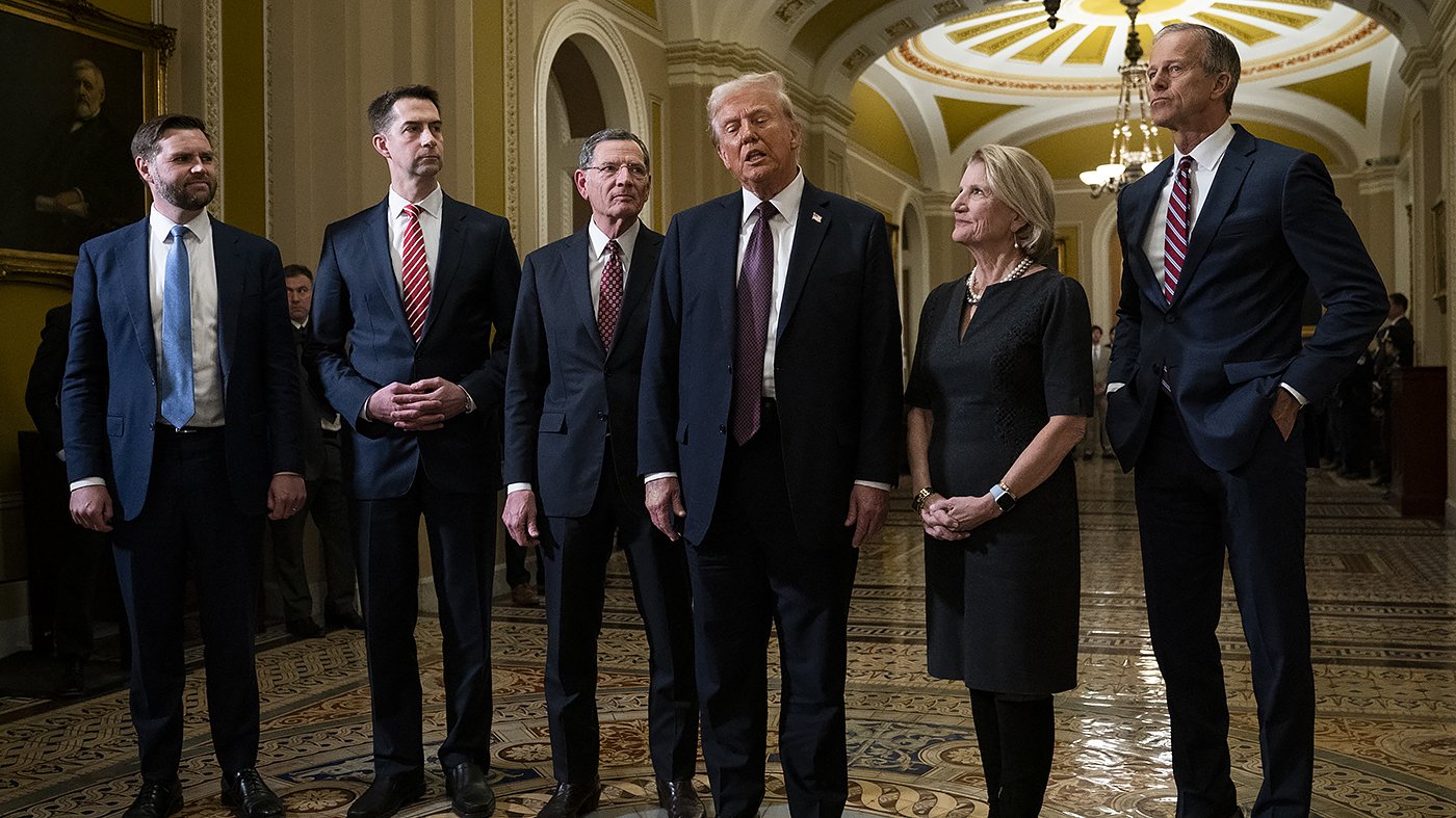 Trump's Estrangement from GOP Senators Threatens His Legislative Agenda