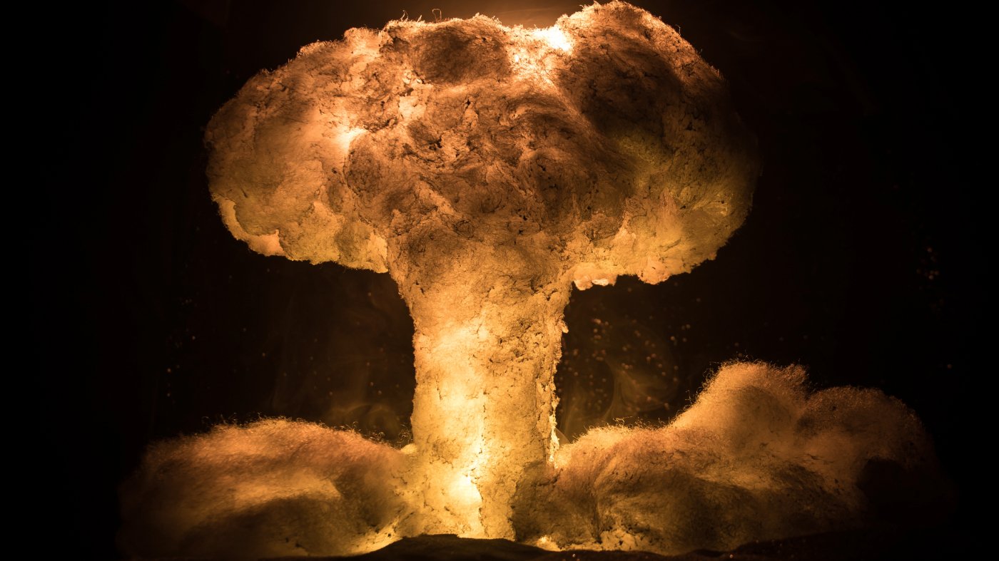 Trump's Military Record Clashes with Nuclear Disarmament Rhetoric