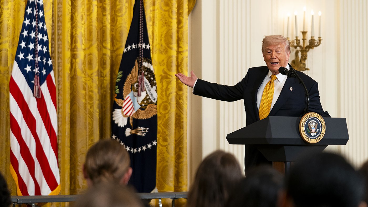 Trump Sets September 2028 Opening for New White House Ballroom
