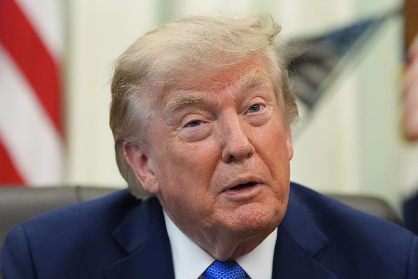 Trump sidesteps backing Thune as Senate GOP leader amid filibuster clash
