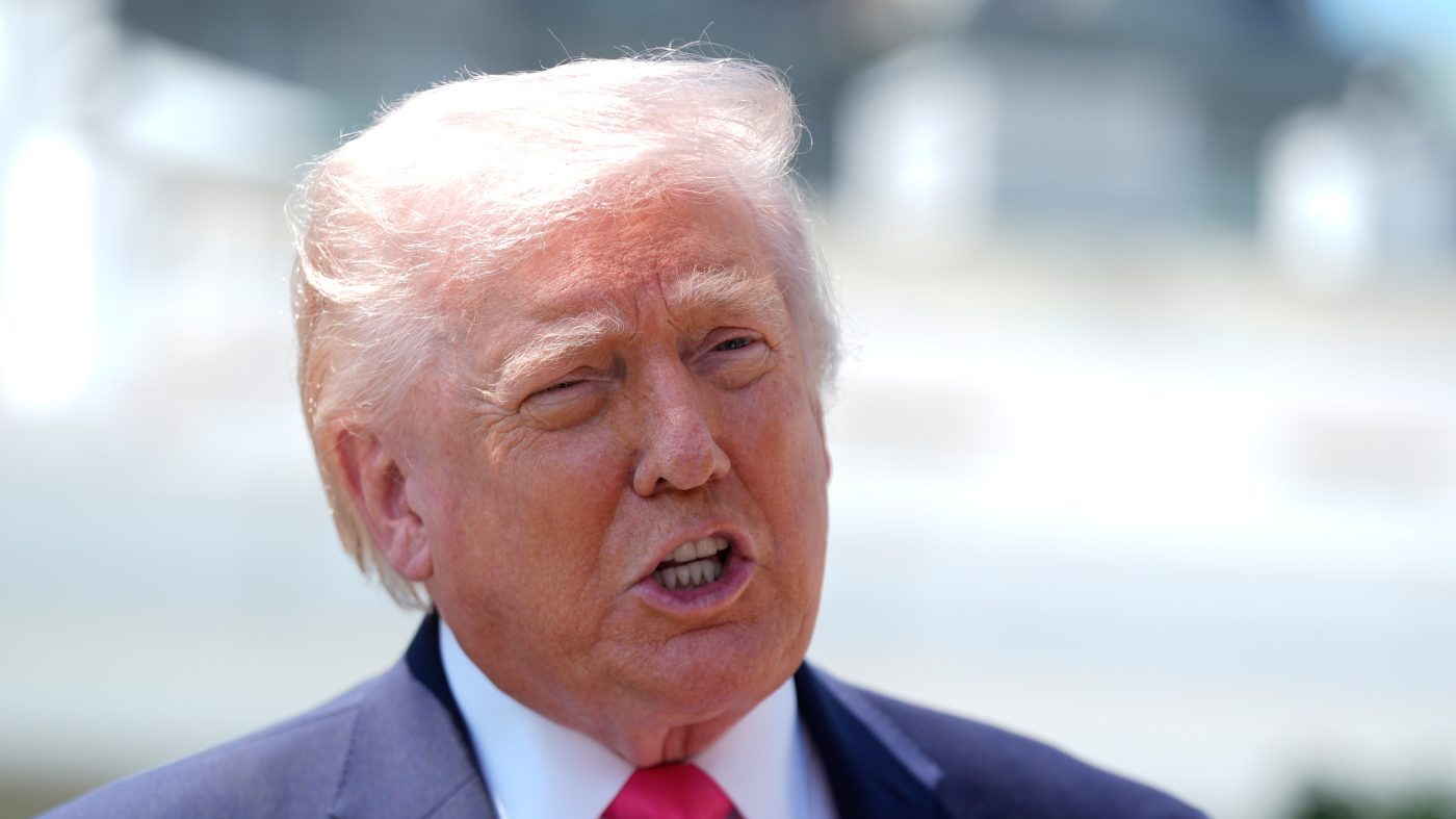 Trump Signals Potential Pakistan Visit to Finalize Iran Deal as Ceasefire Deadline Looms