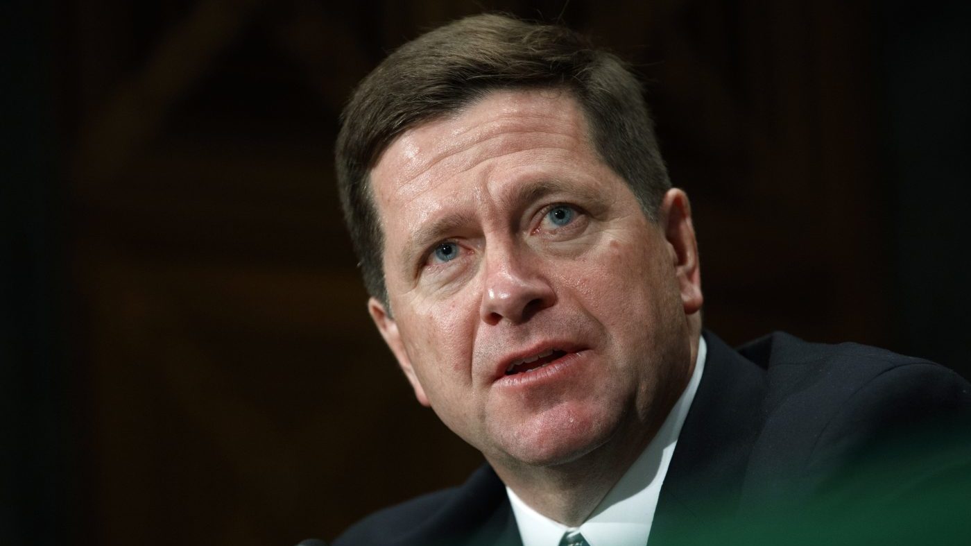 Trump Taps Former SEC Chair Jay Clayton to Lead Intelligence Community