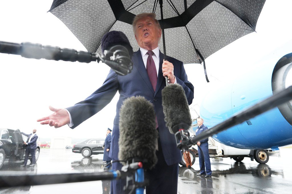 Trump Threatens to Bar CNN, Politico, MS NOW From White House