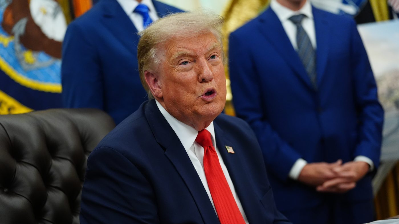Trump to Address Trade, Iran Sanctions at Signing Ceremony