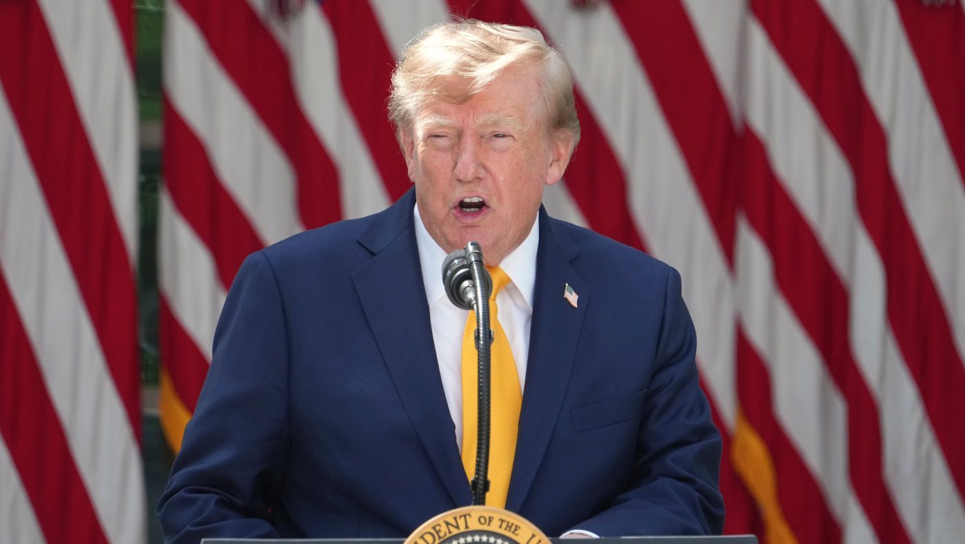 Trump to Host At-Risk GOP Lawmakers at White House Dinner