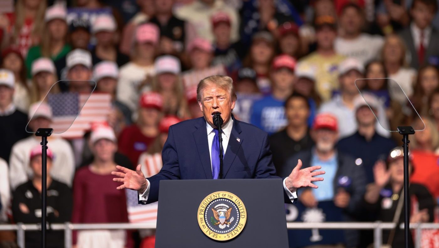 Trump Unleashes Final Culture War Salvo in South Carolina Senate Race