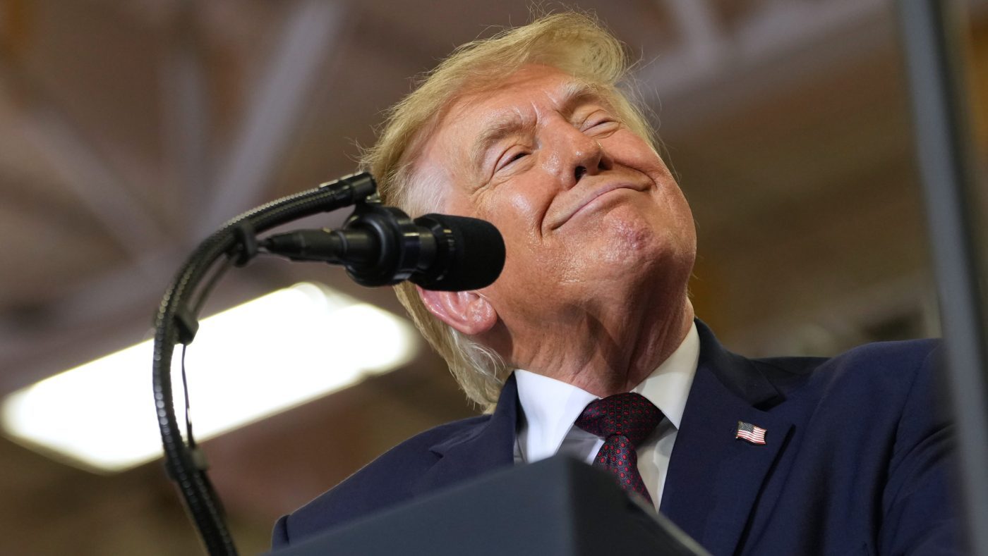 Trump, Vance Fan Out Across South in Final Pre-Election Push