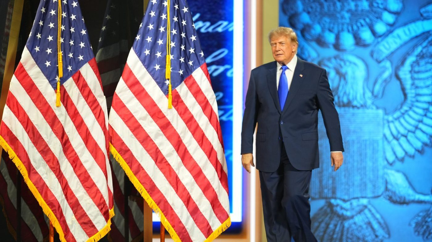 Trump, Vance Headline RNC Midterm Closer as Democrats Rally in Dallas