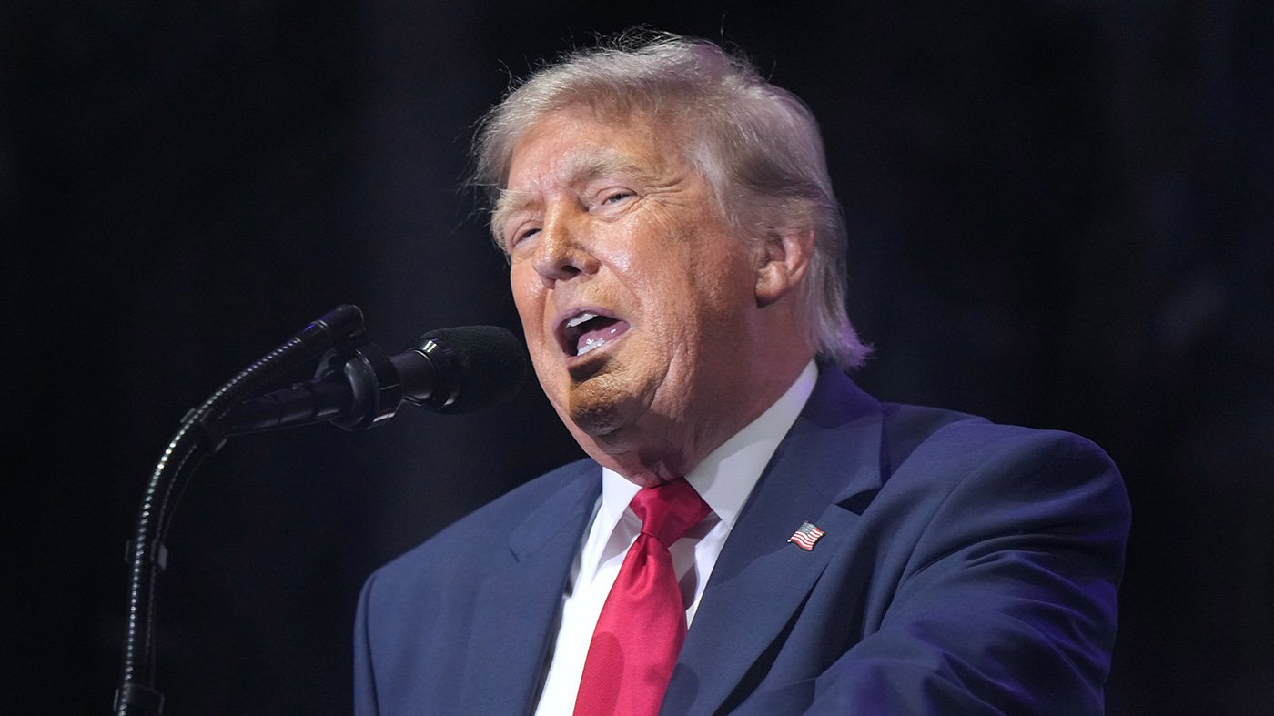 Trump Vows to Oust Fed's Cook After Supreme Court Sets Procedural Hurdle