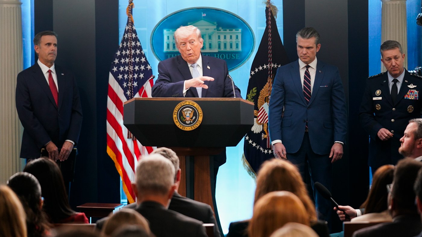 Trump Vows to Prosecute Media Over Leaked Details of Covert Iran Rescue Operation