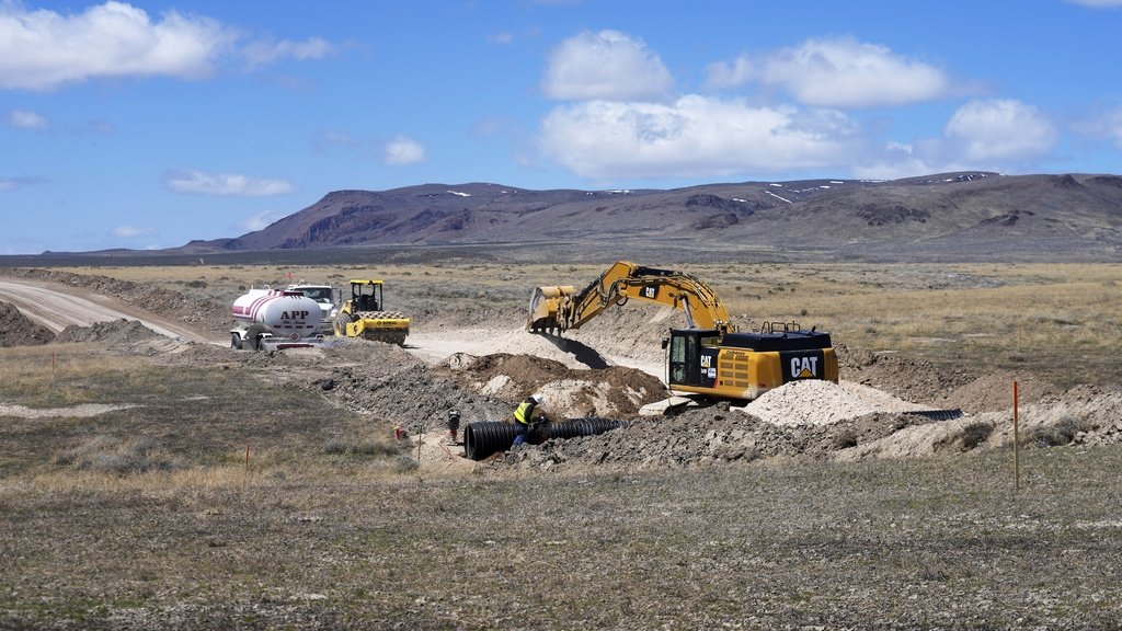 U.S. Mining Paralysis Puts National Security at Risk, New Report Warns