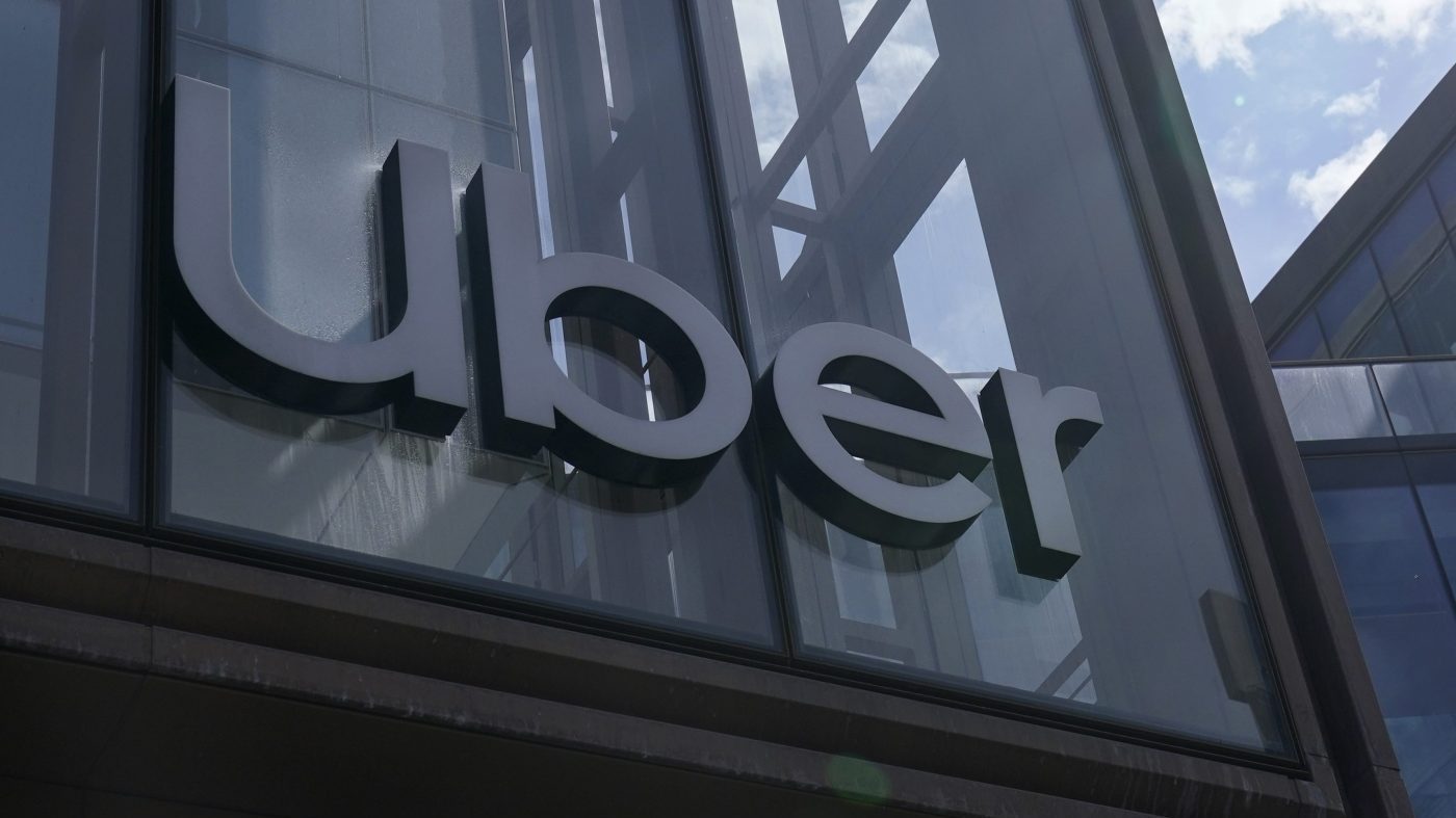 Uber expands teen ride monitoring with live video, family profiles
