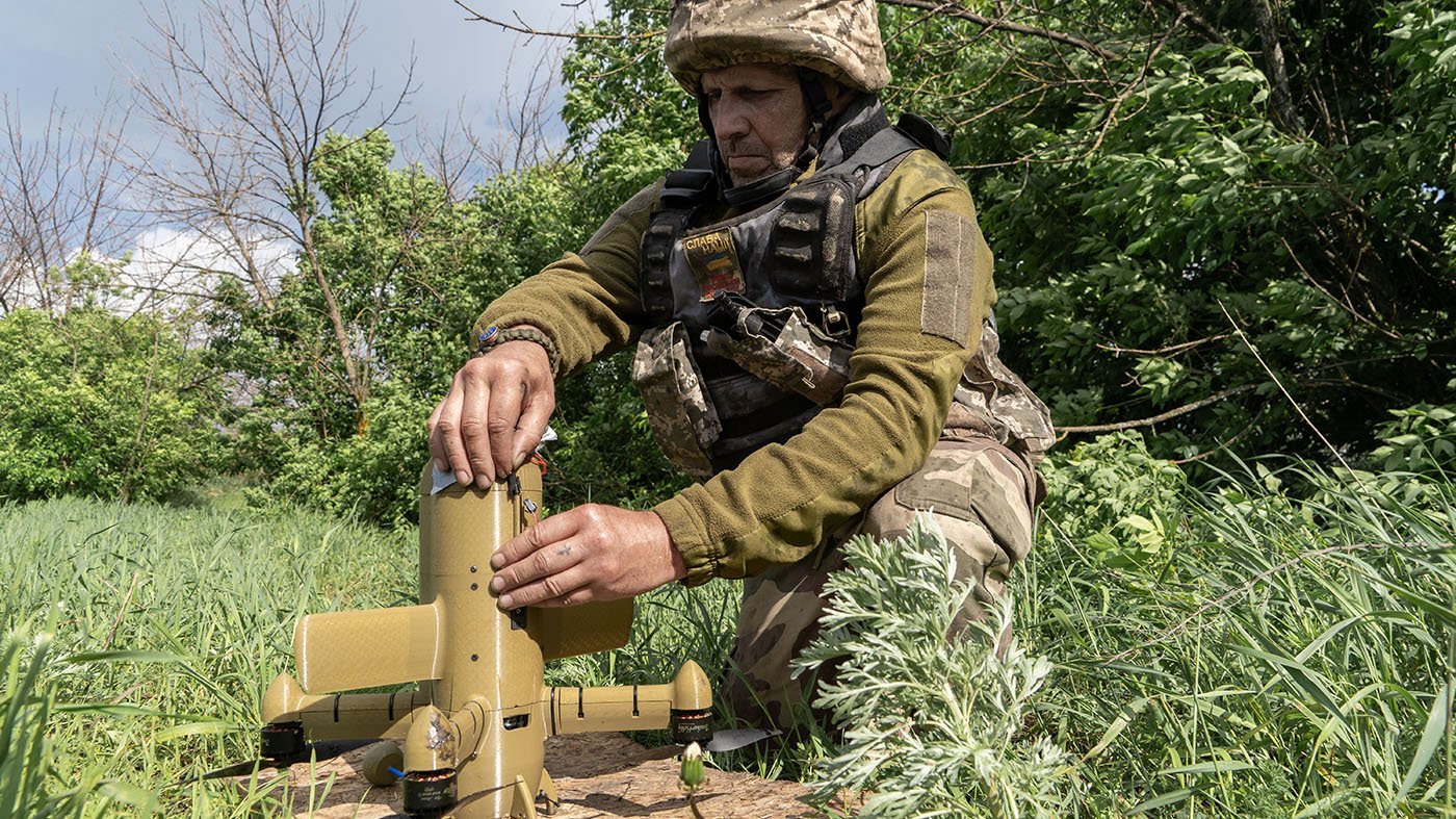 Ukraine Seizes Battlefield Momentum, Regains Territory for First Time Since 2023