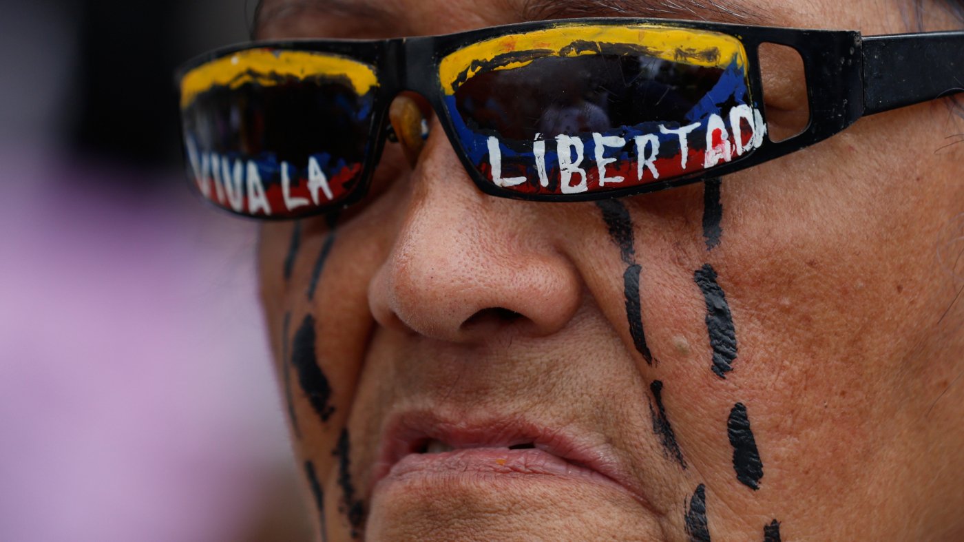 Venezuela's Transition Talks Hit Snags as Old Guard Holds Sway