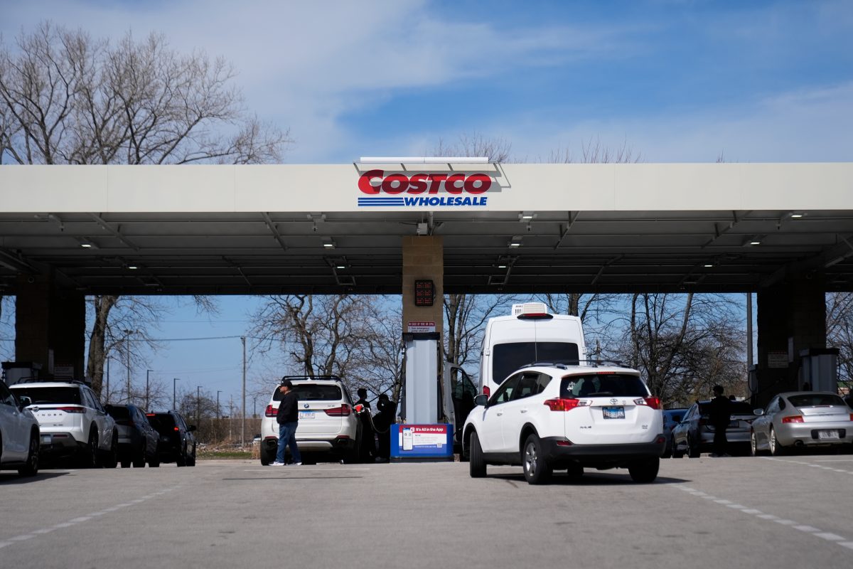 Warehouse Clubs Slash Gas Prices by 25 Cents: Here's Their Strategy