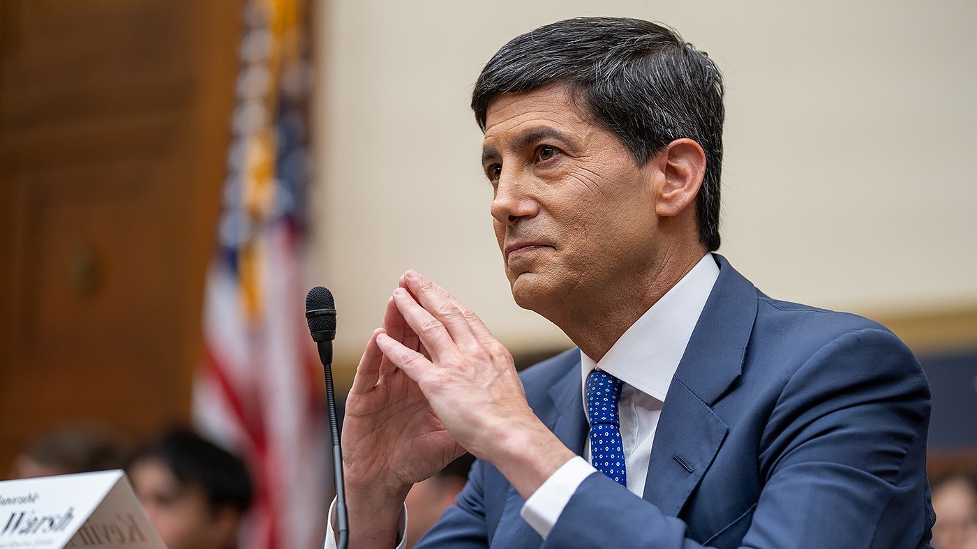 Warsh faces pivotal Fed decision as Trump pressures for rate cut
