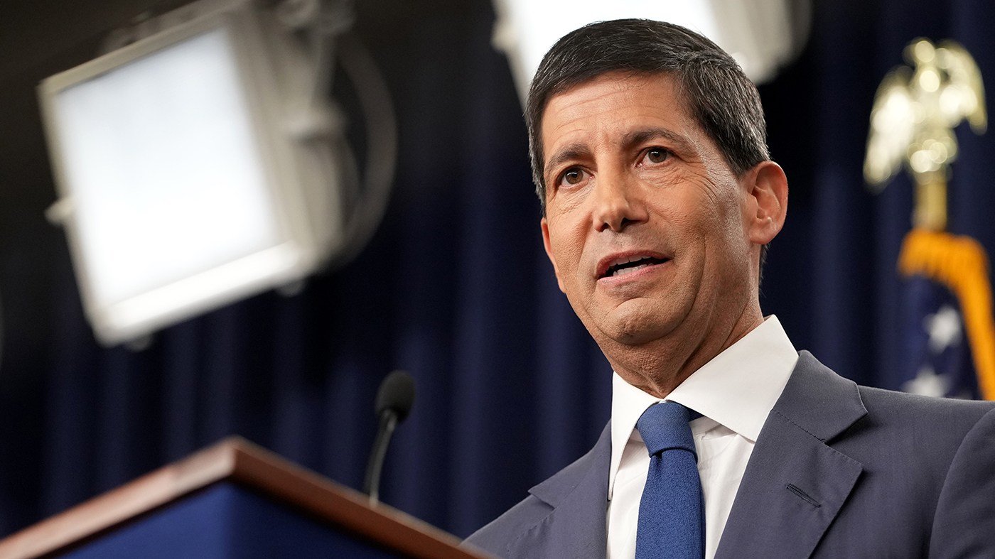Warsh Opens Door to Rate Hike as Inflation Persists