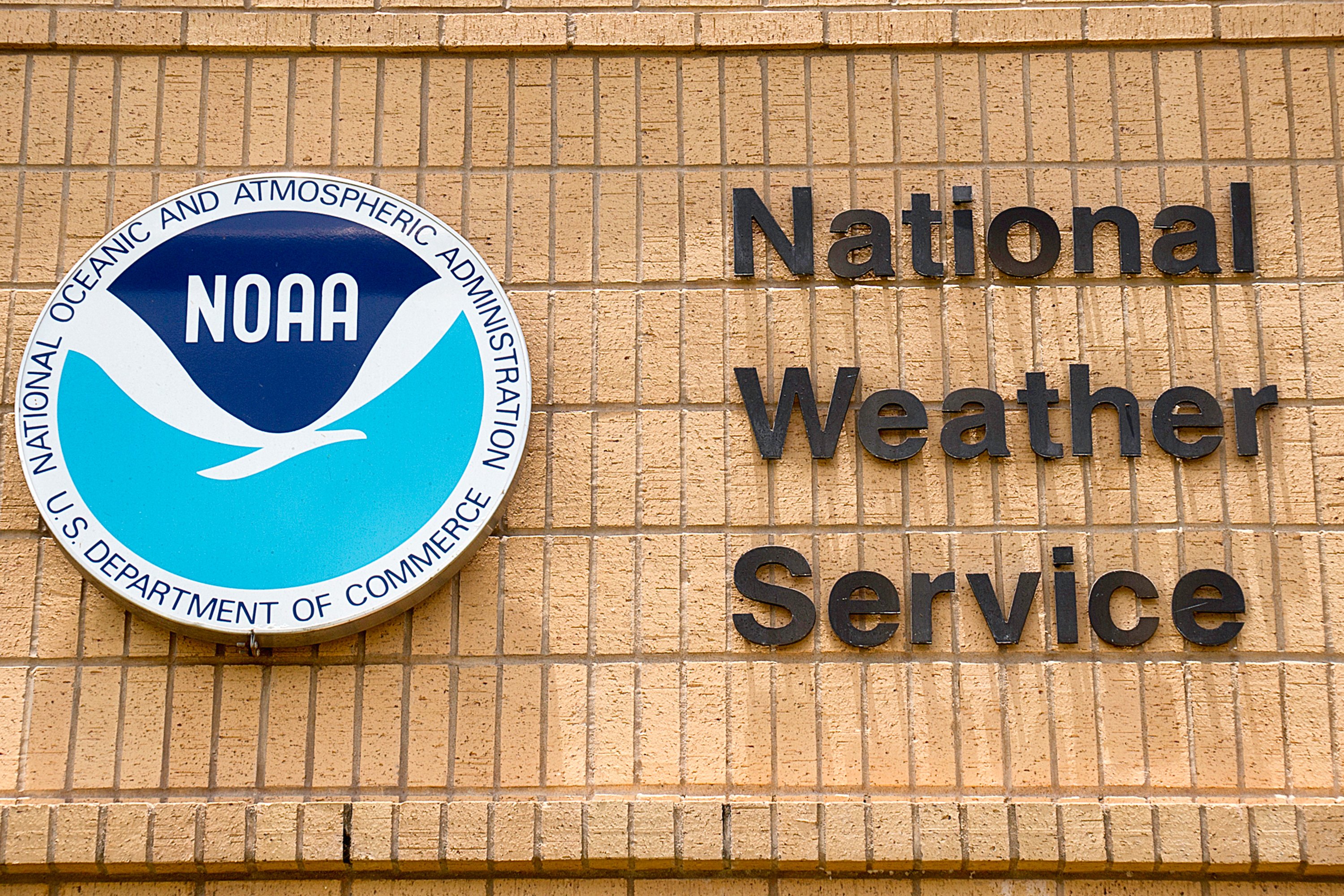 Weather Service Reorganization Sparks Union Warning Over Staffing and Forecast Quality