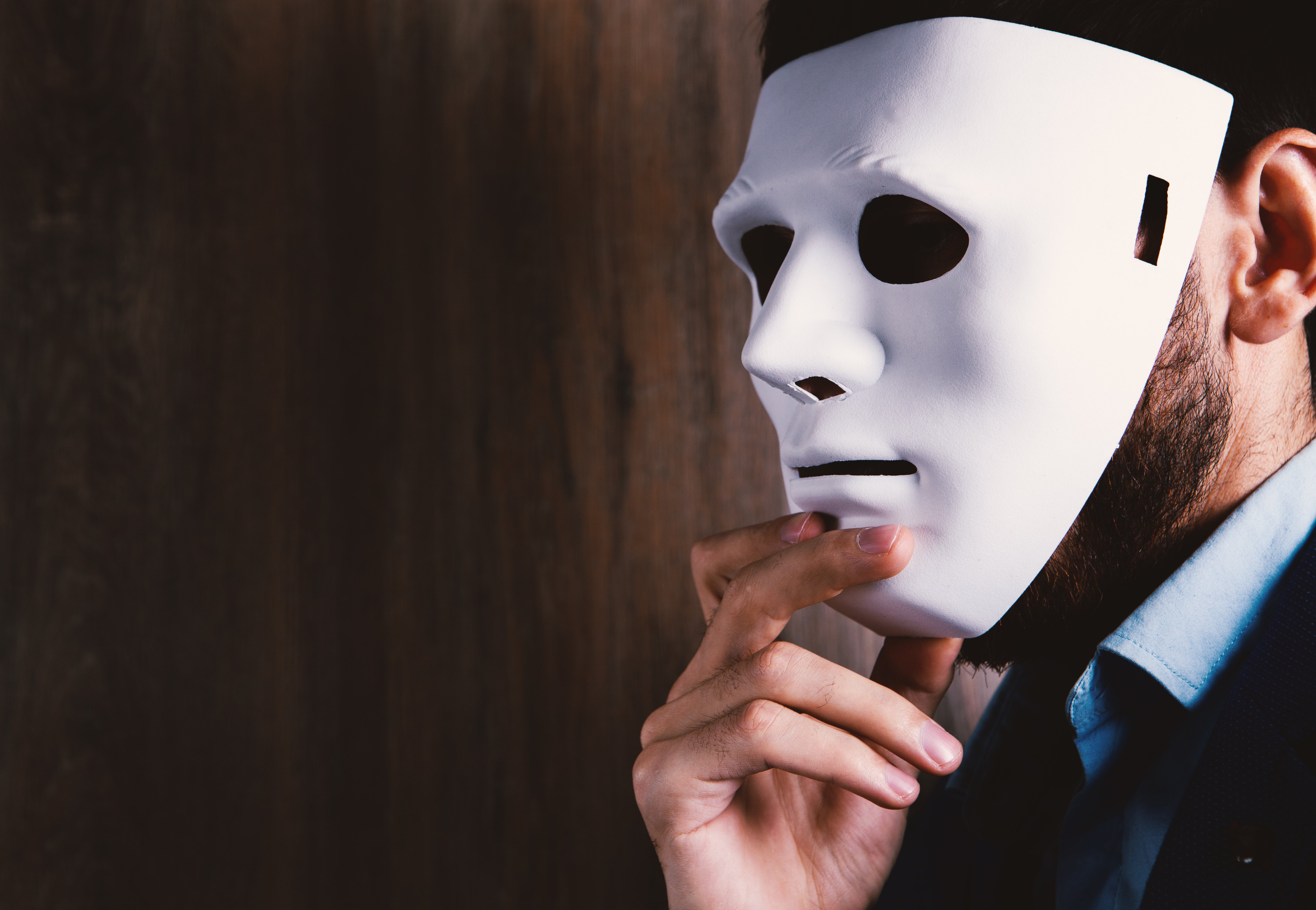 Welfare Fraud Surges as Identity Checks Stay Optional for Billions in Aid