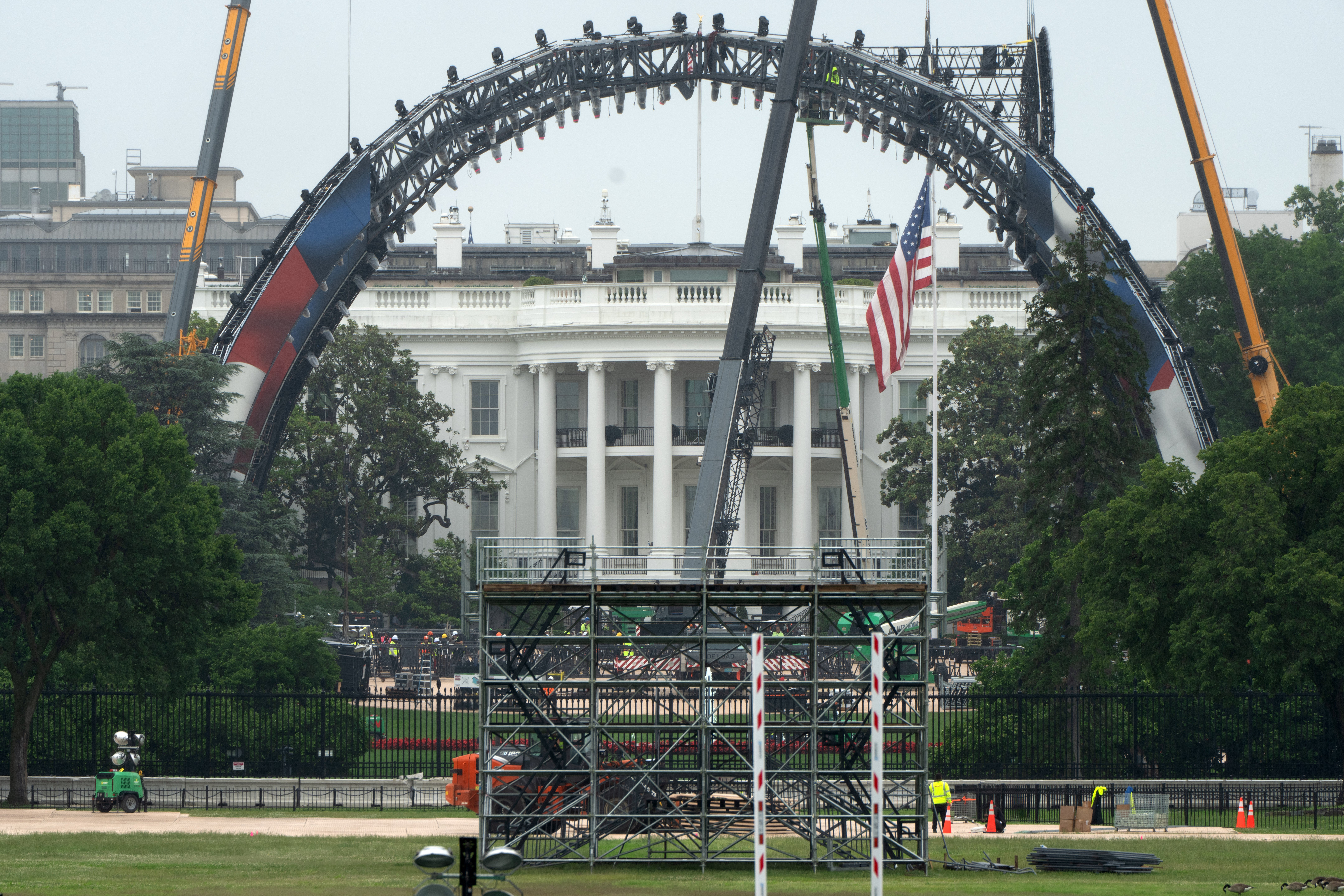 White House Octagon Rises for Trump's Birthday UFC Event