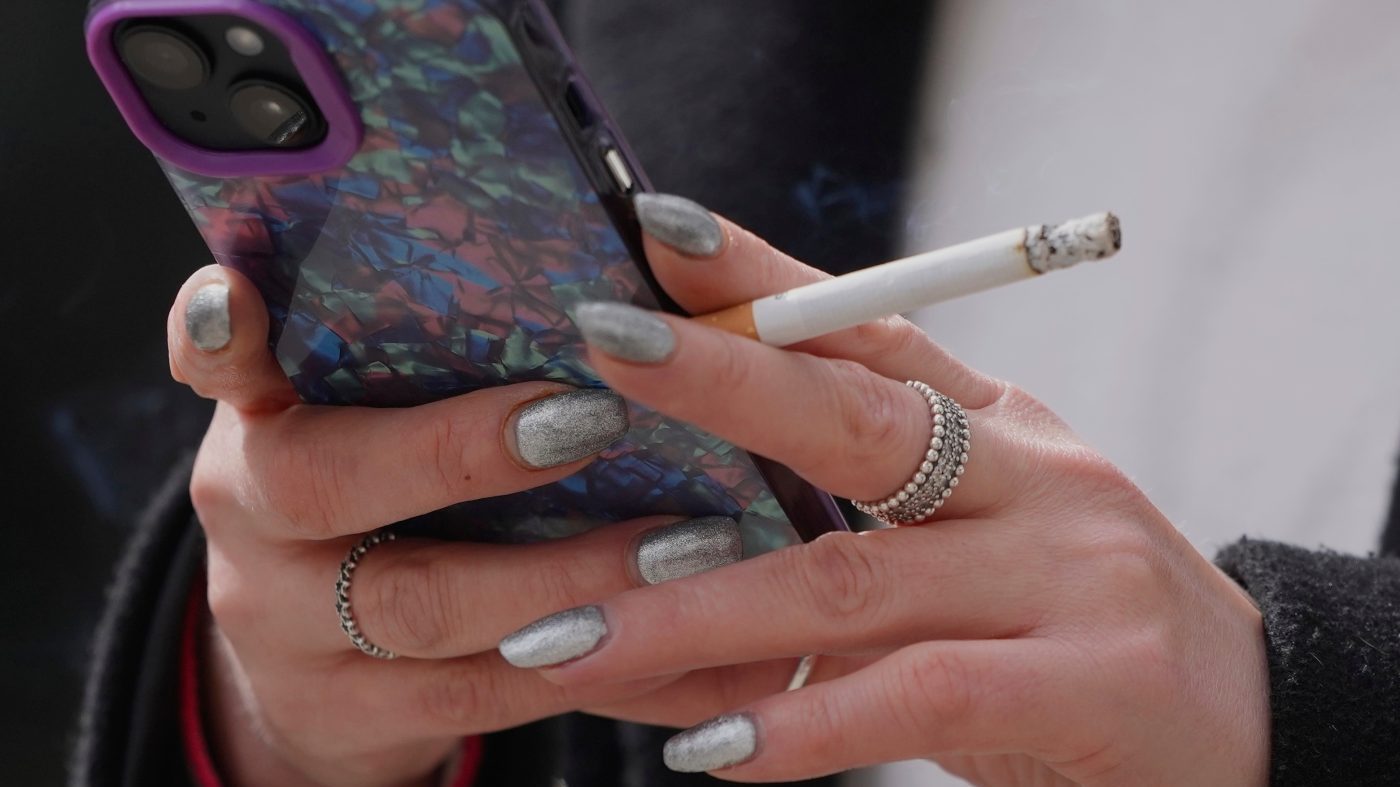 WHO Links Smoking to Infertility in New Global Report