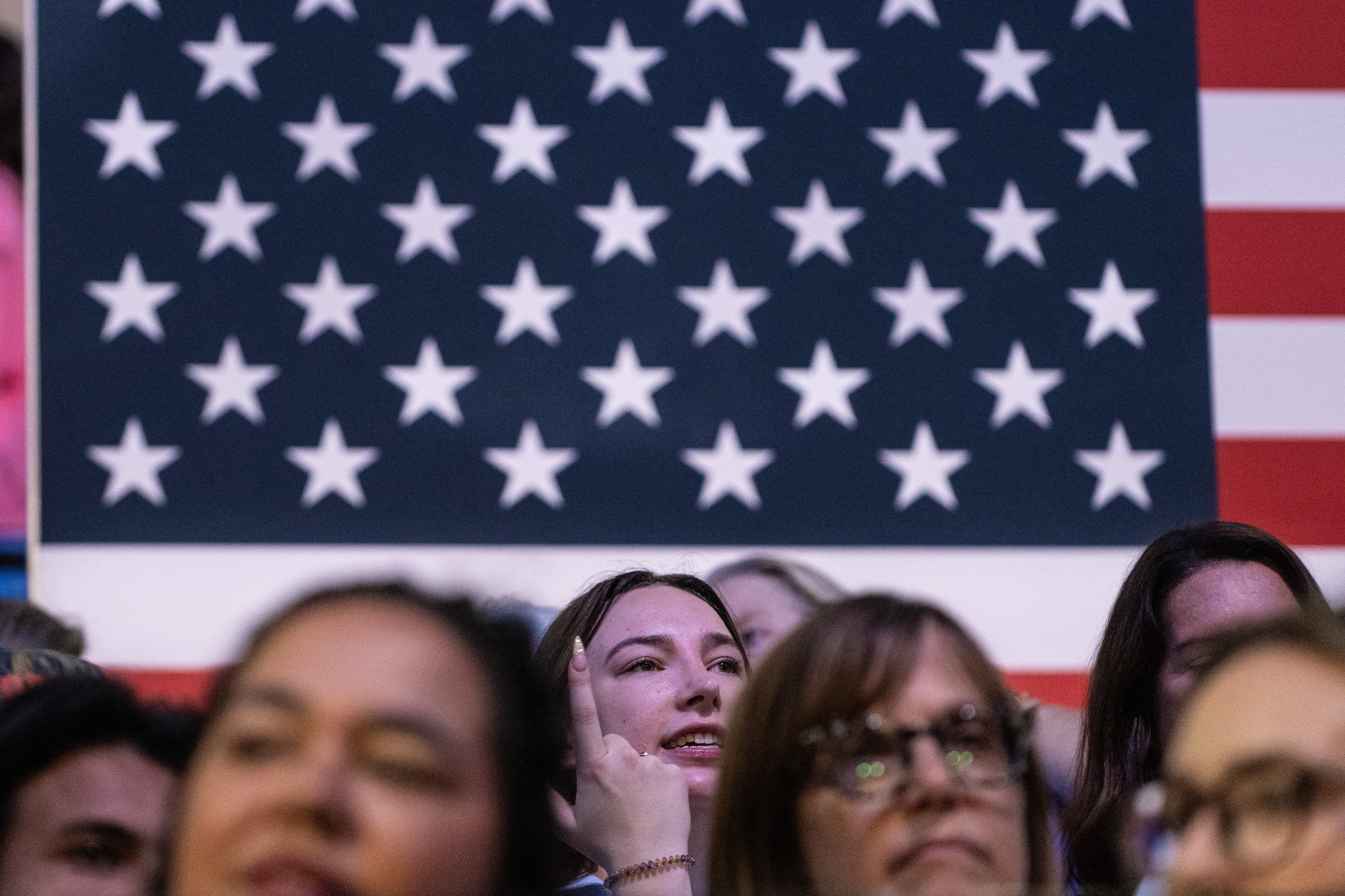 Women Skippers and Flippers Could Decide 2026 Midterms, Pollster Warns