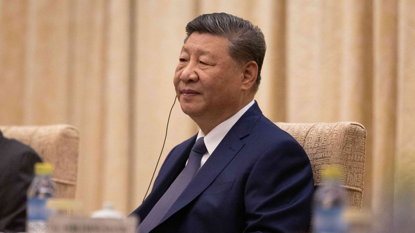 Xi Jinping Breaks Silence, Calls for Reopening of Iran-Closed Strait of Hormuz
