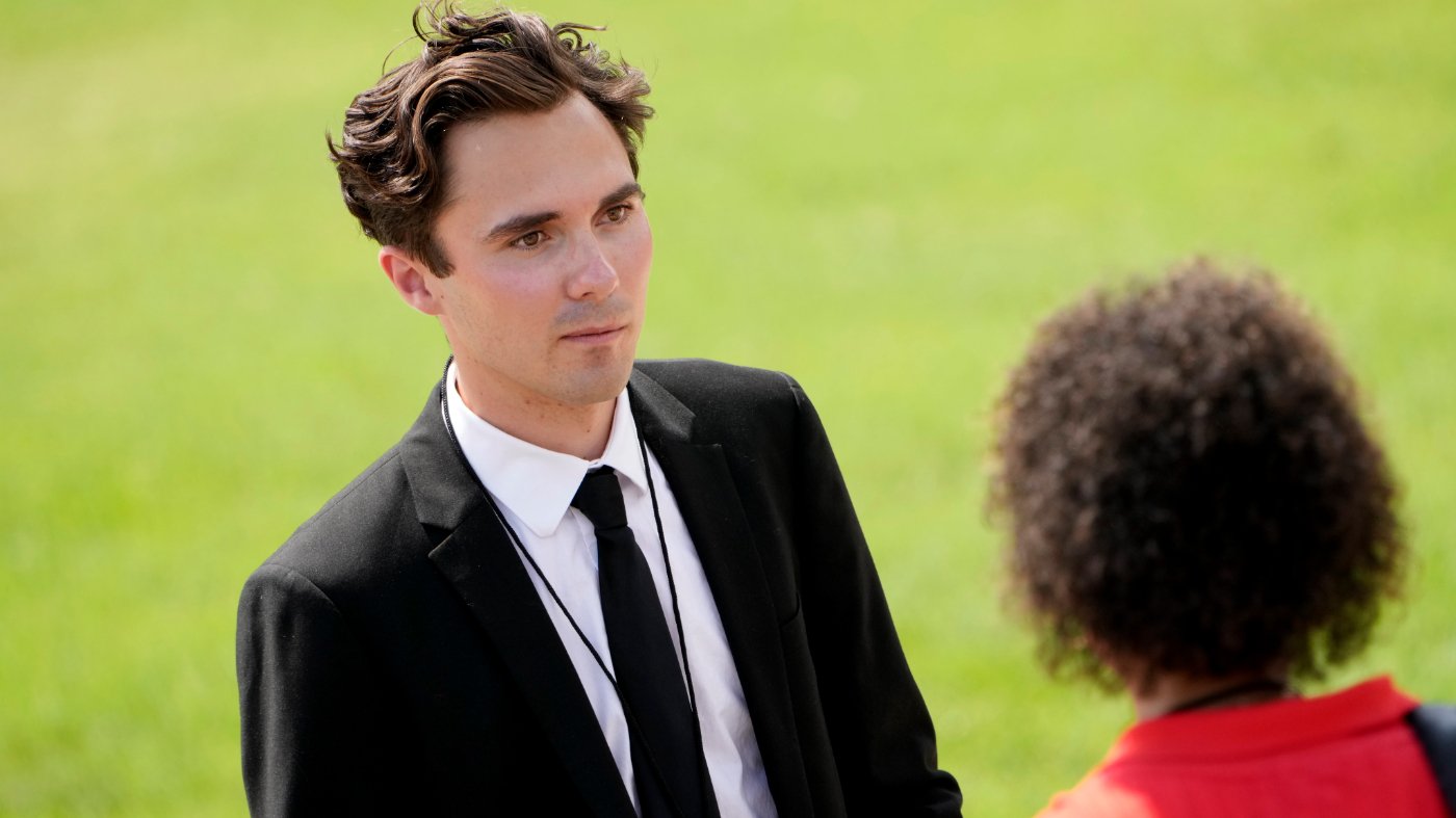 Young Democrats Push to Oust Aging Incumbents in 2026 Primaries