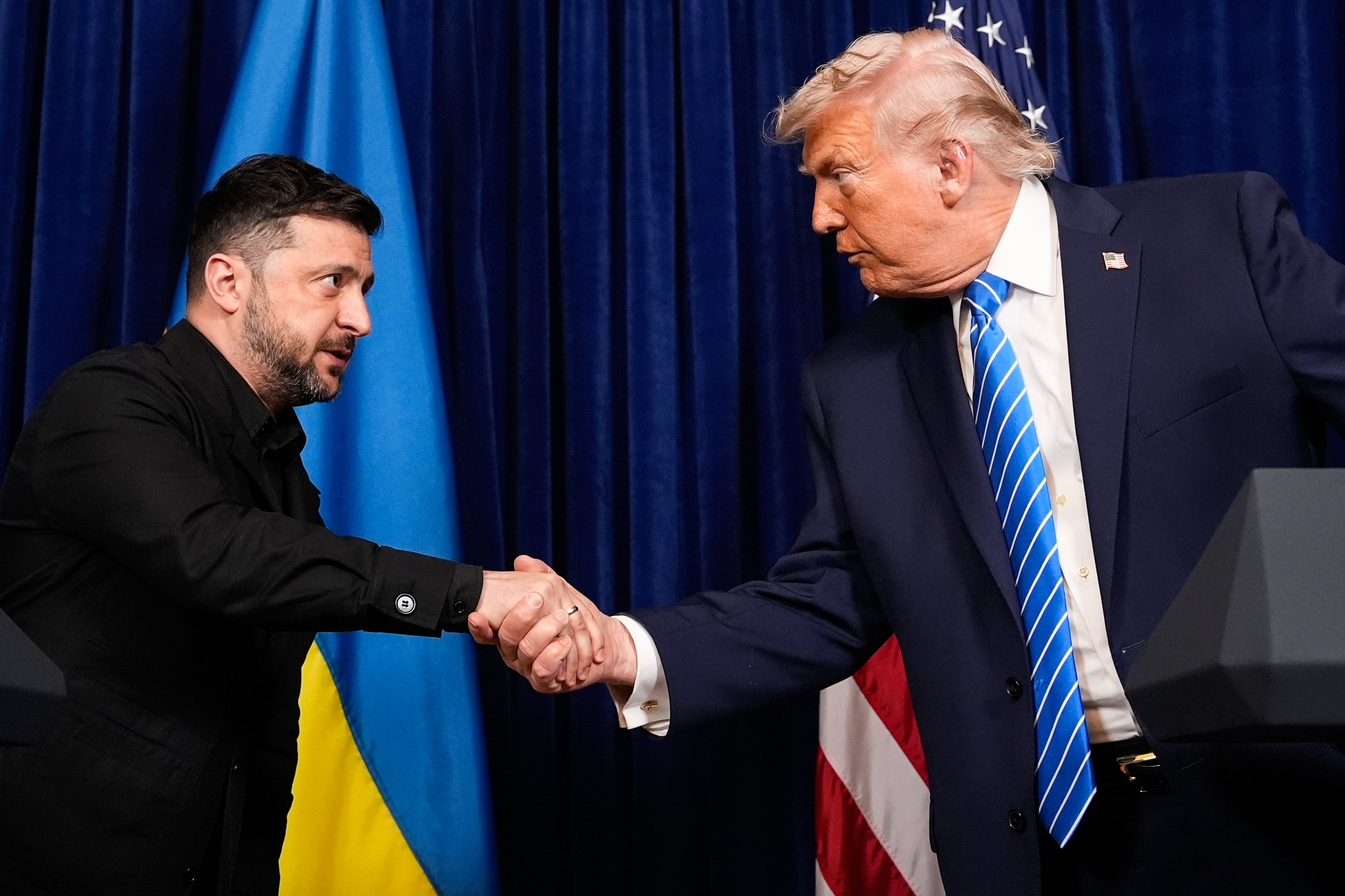 Zelensky Urged to Avoid Netanyahu's Diplomatic Isolation as Great Powers Cut Deals